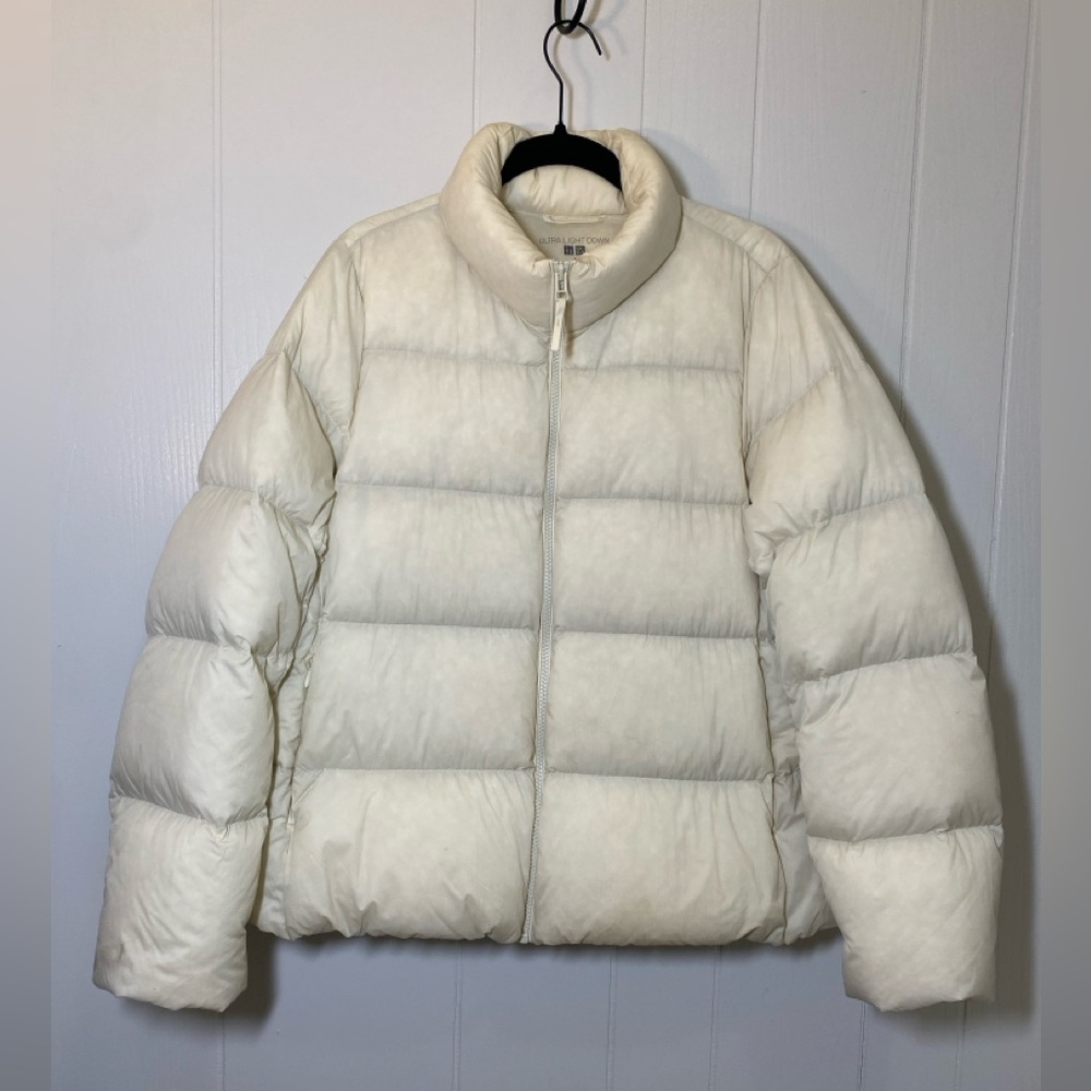 Uniqlo White Puffer Jacket